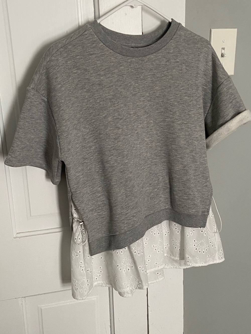 Anthropologie Gray Short-Sleeve Sweatshirt with White Eyelet Hem